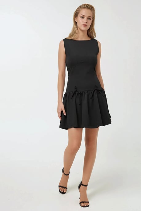 Tailliertes Mini-Kleid mit Schleifendetails - Image 2