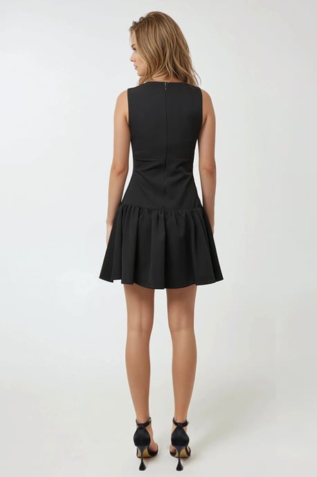Tailliertes Mini-Kleid mit Schleifendetails - Image 3