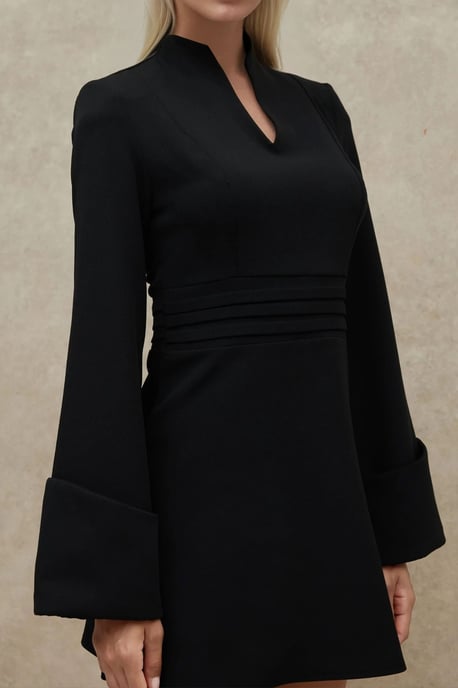 Elegantes V-Ausschnitt Mini-Kleid mit langen Ärmeln - Image 4