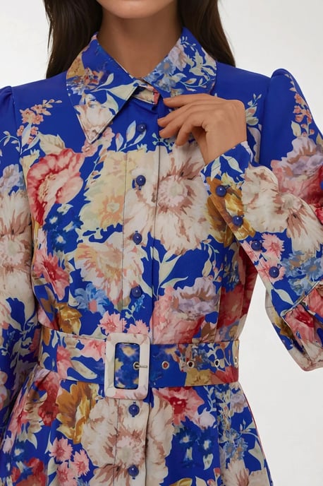 Bedrucktes Maxikleid mit langen Ärmeln und Gürtel - Image 3