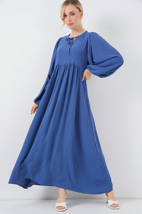 Gemustertes Maxikleid mit Schleife - Image 3