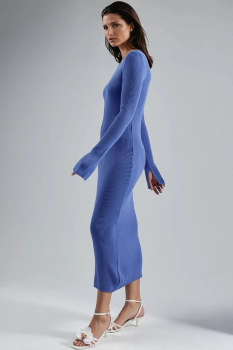 V-Ausschnitt Strukturiertes Maxi-Strickkleid mit Schlitz - Image 4