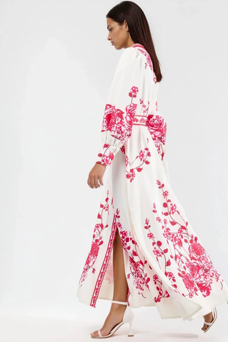 Blumiges Maxi-Kleid mit langen Ärmeln, Gürtel und Mandarin-Kragen - Image 2