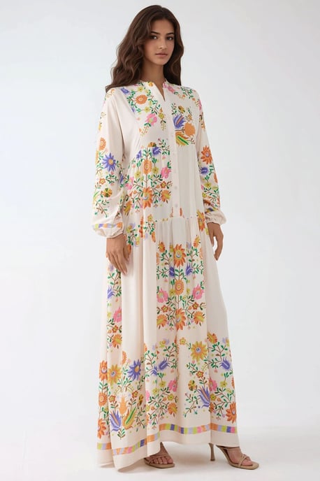 Gedrucktes V-Ausschnitt-Maxikleid mit Knopfdetail - Image 5