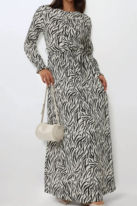 Bedrucktes Maxikleid mit Rundhalsausschnitt und Gürtel - Image 4