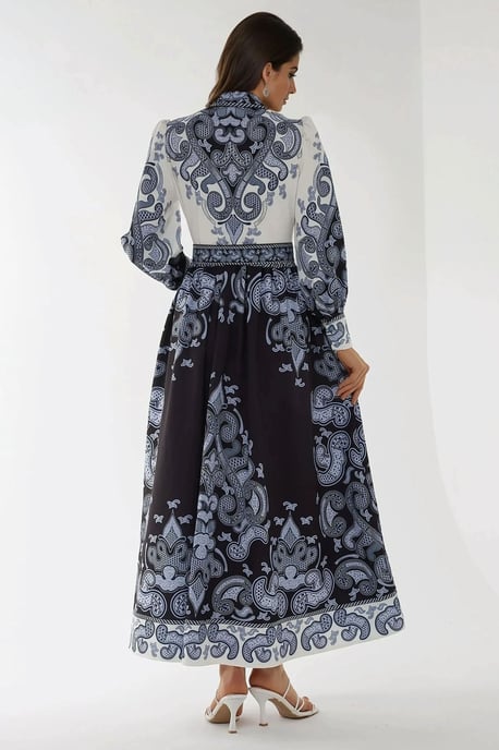 Bedrucktes Maxi-Kleid mit langen Ärmeln und Gürtel - Image 6