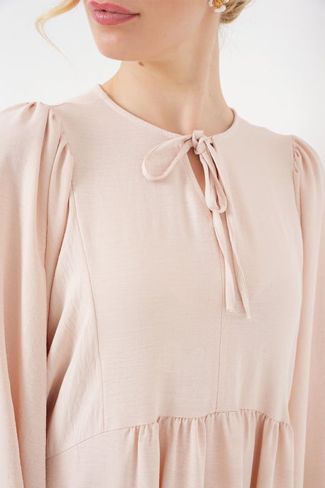 Strukturierter Maxikleid mit Schleife - Image 5