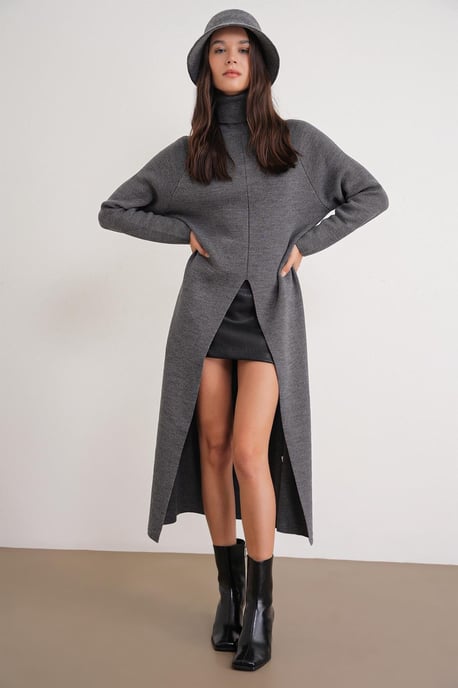 Turtleneck Strick-Maxikleid mit Schlitzen - Image 3