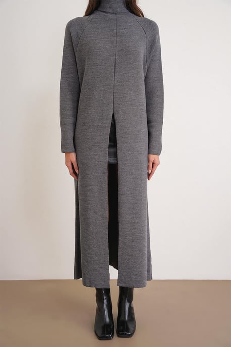 Turtleneck Strick-Maxikleid mit Schlitzen - Image 5