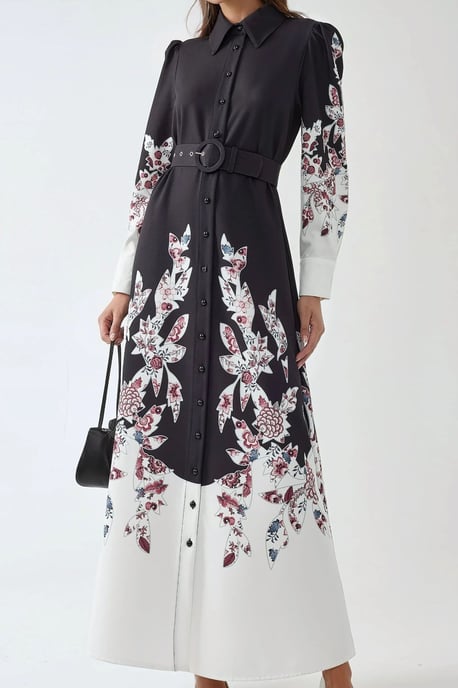 Bedrucktes Maxikleid mit langen Ärmeln und Gürtel - Image 5