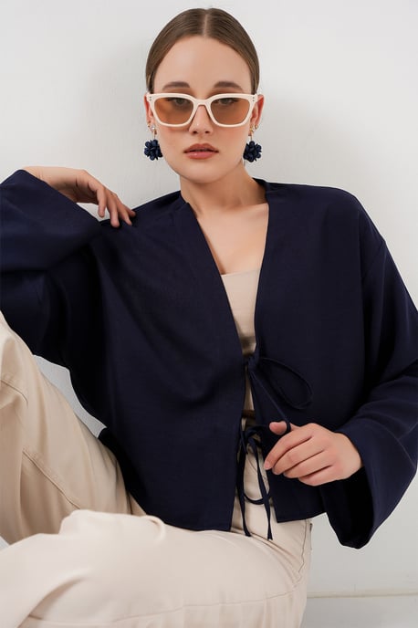 Viskose-Mischung V-Ausschnitt Langarm-Kimono mit Bindungsdetails - Image 4