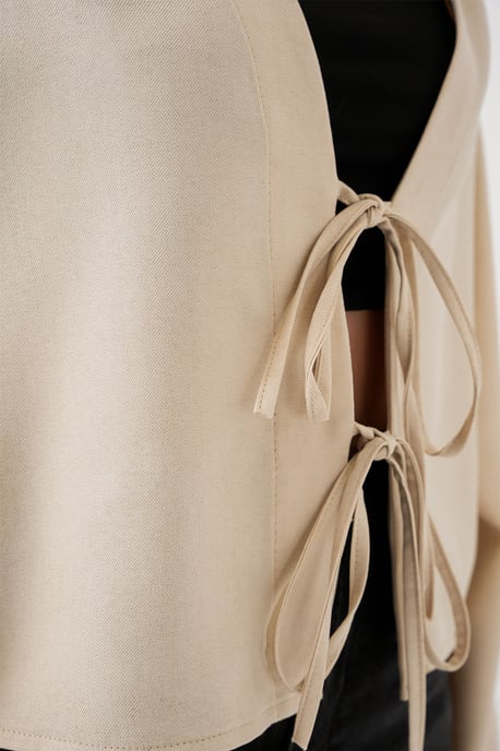 Viskose-Mischung V-Ausschnitt Langarm-Kimono mit Bindungsdetails - Image 5