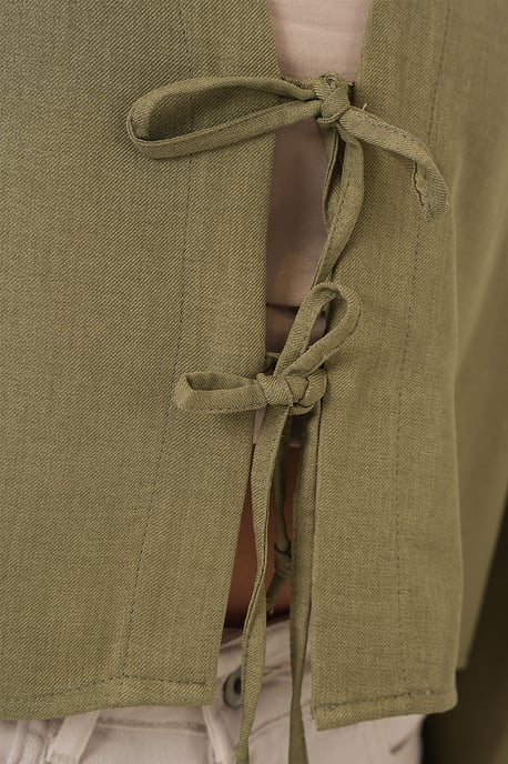 Viskose-Mix V-Ausschnitt Langarm-Kimono mit Bindungsdetails - Image 5