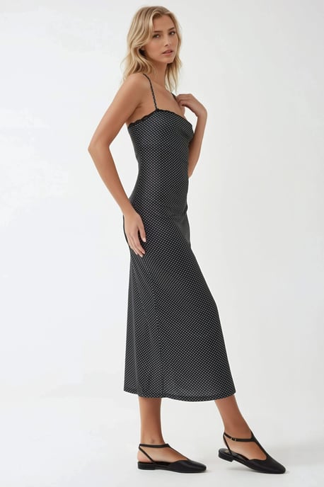 Maxikleid mit quadratischem Kragen und Spitzenverzierungen - Image 4