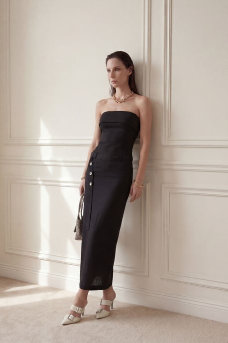 Hüftfreies Maxikleid mit Gürtel - Image 5