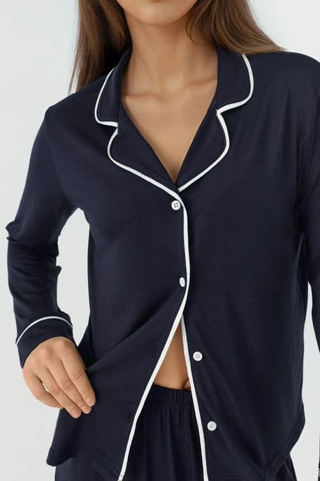 Lässig geschnittenes Langarm-Pyjama-Set mit extra weichem Griff und Hemdkragen - Image 3