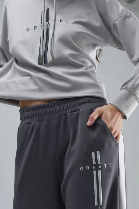 Hiccup Kapuzensweatshirt mit Modal-Touch und Hose mit Streifendetail, Set - Grau - Image 6