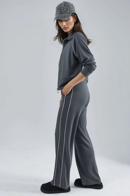 Modal Touch Sweatshirt mit Reißverschluss und Hose im Zwei-Teile-Set - Image 2