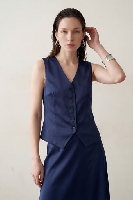 V-Ausschnitt Weste und Maxi-Rock Satin Zweiteiliges Set - Image 4