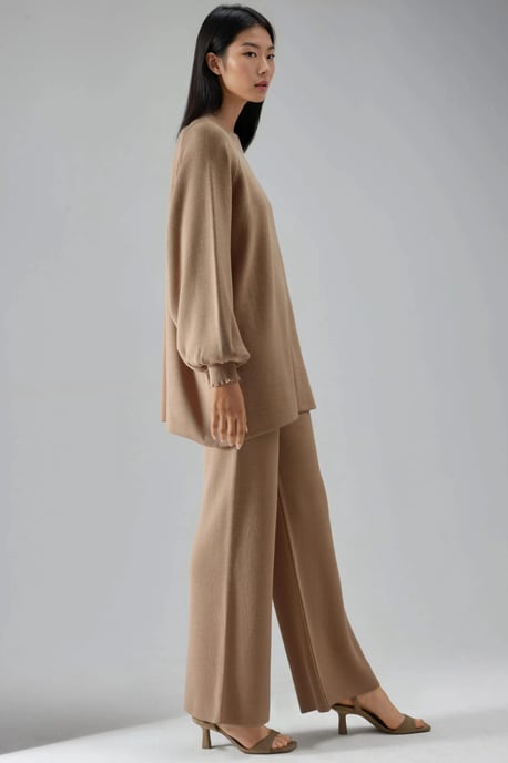 Lässiges Strick-Set mit Pullover und Hose - Image 3