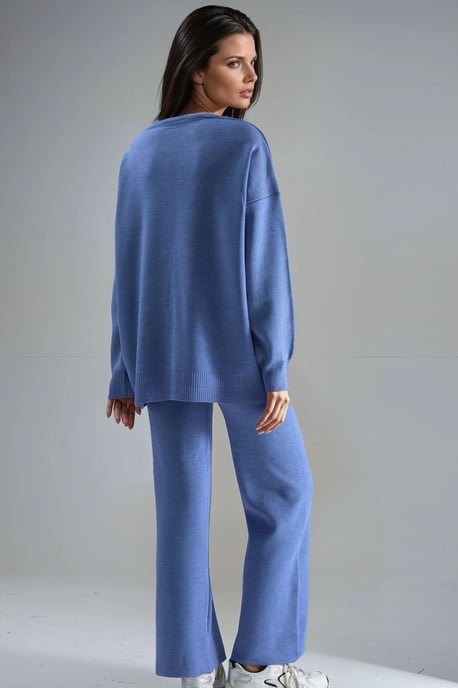 V-Ausschnitt Cardigan und Weite Hosen Strickset - Image 4