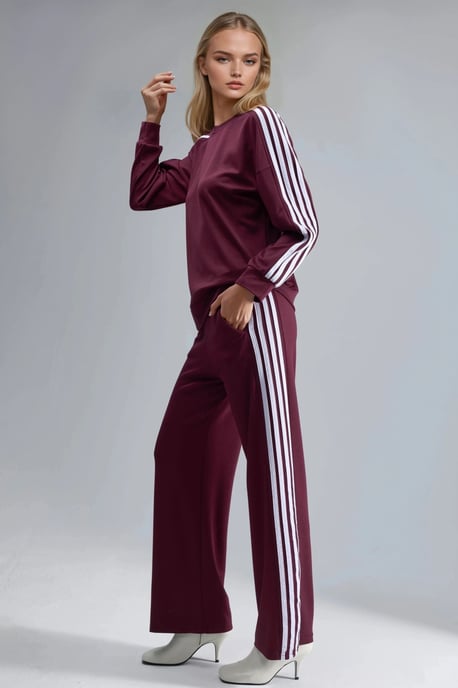Gestreiftes Sweatshirt mit Rundhalsausschnitt und gerade geschnittene Hose Coord - Image 2