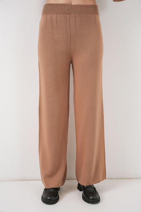 V-Ausschnitt Cardigan und Weit geschnittene Hose Set - Image 2