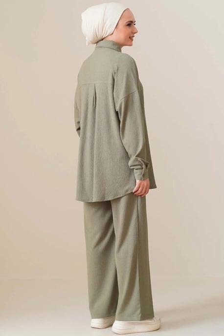 Oversized Shirt & Hose Zwei-Teiliges Set - Image 6