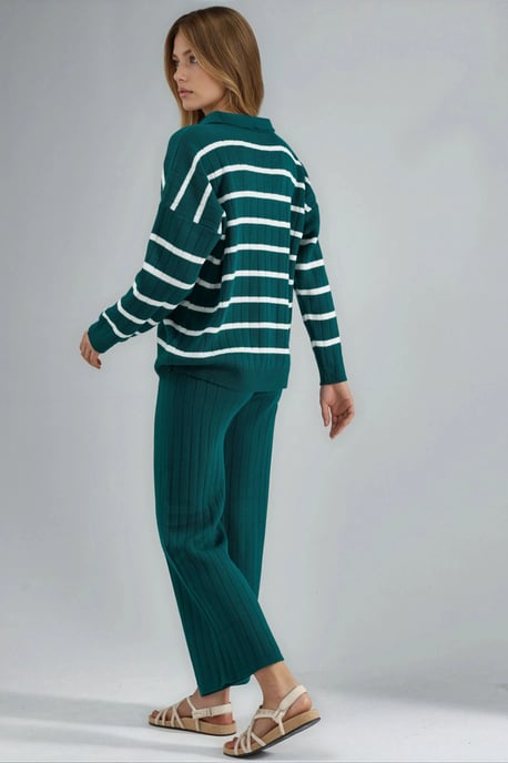 Gestreiftes Strick-Koordinationsset mit Polo-Kragen - Image 3
