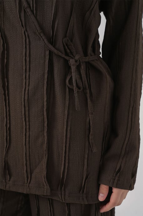 Strukturierter V-Ausschnitt Kimono mit Bindegürtel & Weite Hosen Set - Image 4