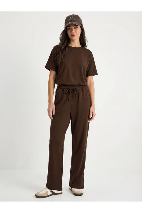 T-Shirt mit Rundhalsausschnitt und Hose im Zwei-Teile-Set - Image 3
