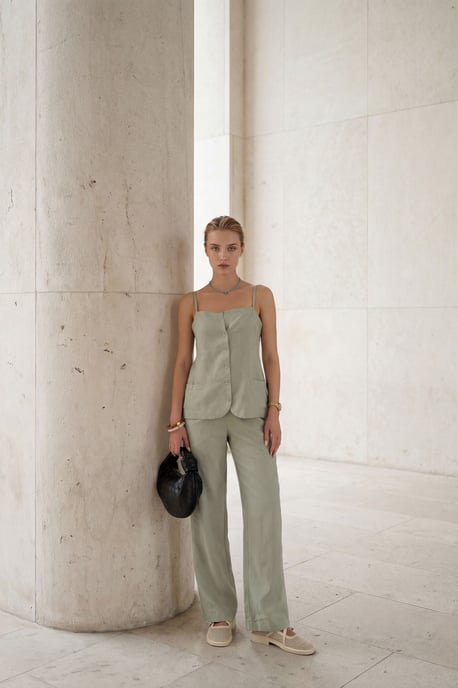 V-Ausschnitt Knopfveste mit Taschen und gerade geschnittene Hose Zwei-Teile-Set - Image 5