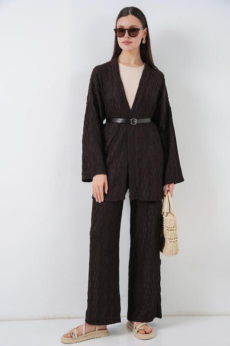 Strukturierte Kimono-Hose mit Schalkragen-Set - Image 1
