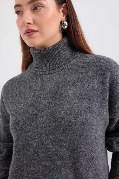 Strukturierter Oversized Rollkragen-Strick-Set - Image 5