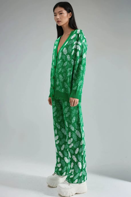 V-Ausschnitt Jacquard-Strickcardigan und weit geschnittene Hose Set - Image 2
