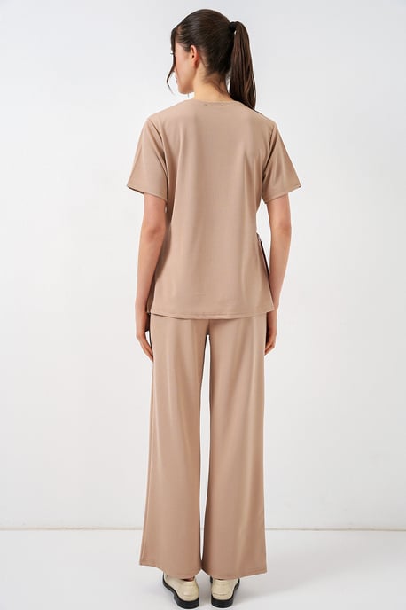 Rippstrick-Set mit Crew-Neck und Krawattendetail sowie weitem Hosenbein - Image 6
