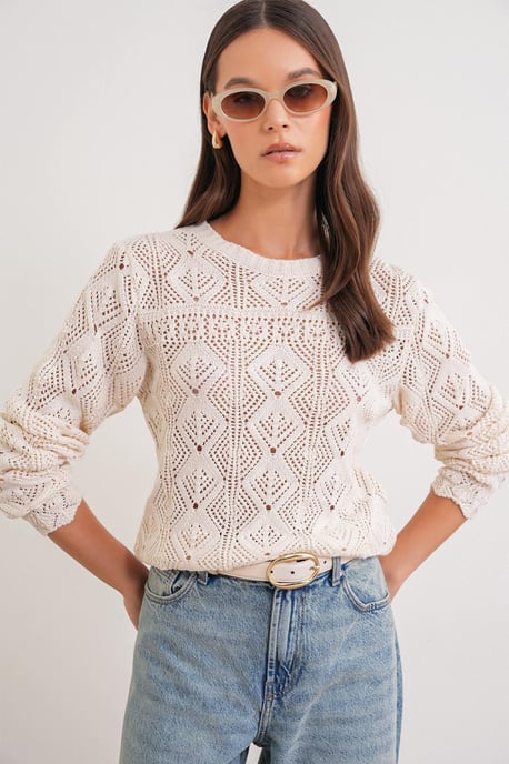 Strickpullover mit strukturiertem Muster und Rundhalsausschnitt - Image 1