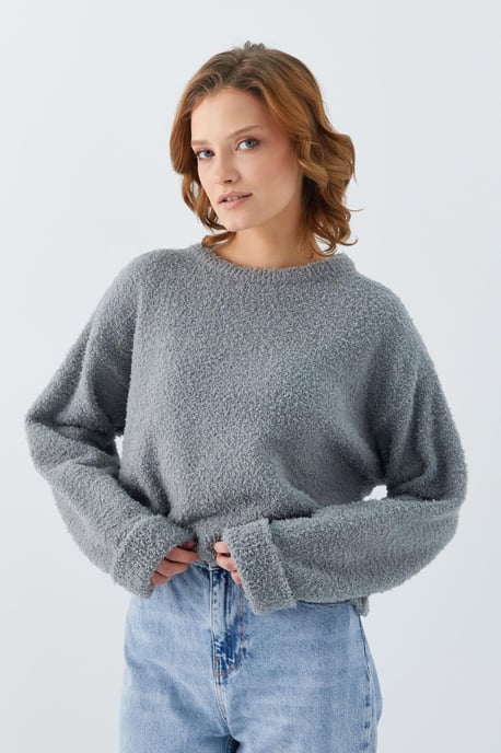 Plüschstrukturierter Crop-Strickpullover - Image 2