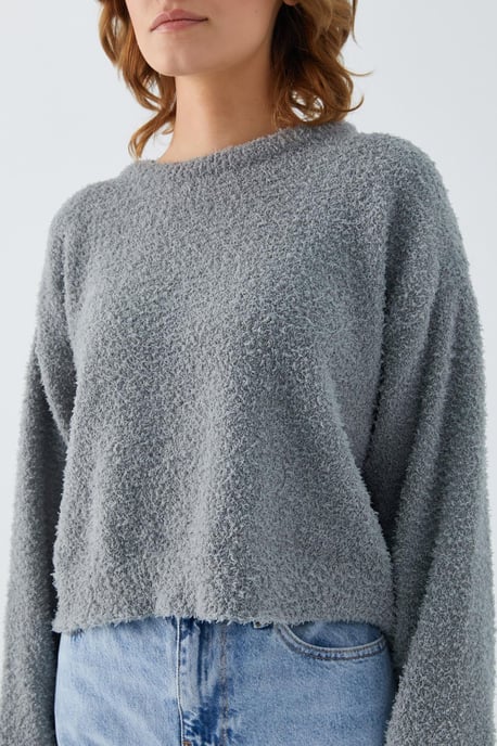 Plüschstrukturierter Crop-Strickpullover - Image 4