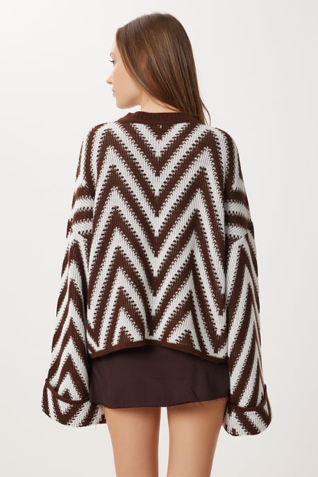 Lässiger, gemusterter Pullover - Image 5