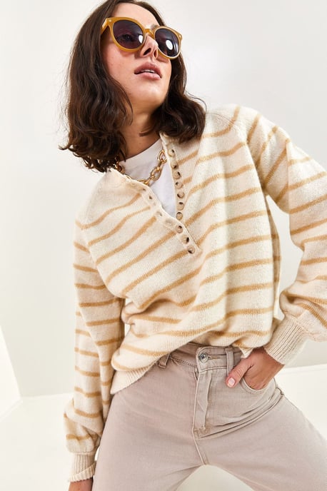 Knopfkragen Lässig Sitzender Strickpullover - Image 4