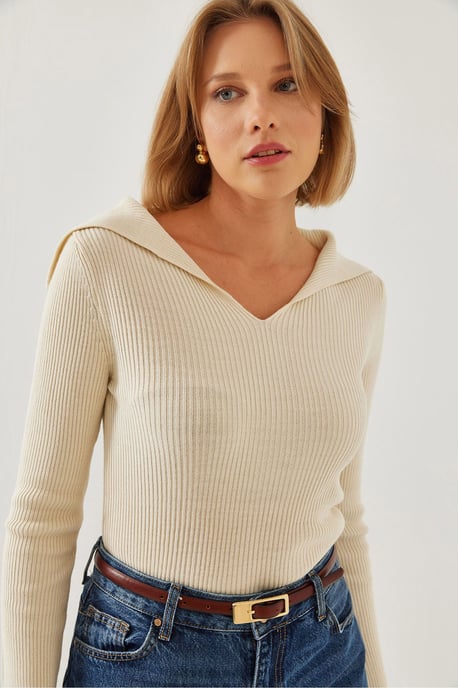 Strukturierter Rippstrick-Mantelkragenpullover - Image 1
