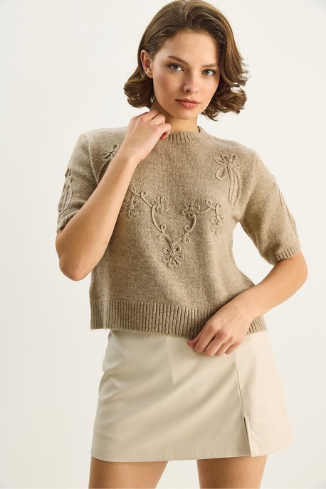 Bestickter Rundhalsausschnitt-Strickpullover - Image 3