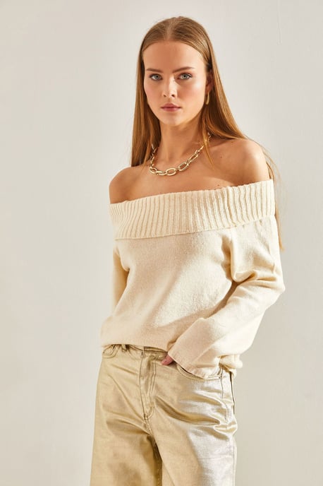 Strickpullover mit Madonna-Kragen aus strukturiertem Material - Image 3