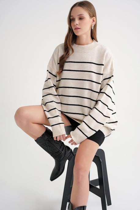 Gestreifter Rundhals Relaxed Strickpullover - Image 4