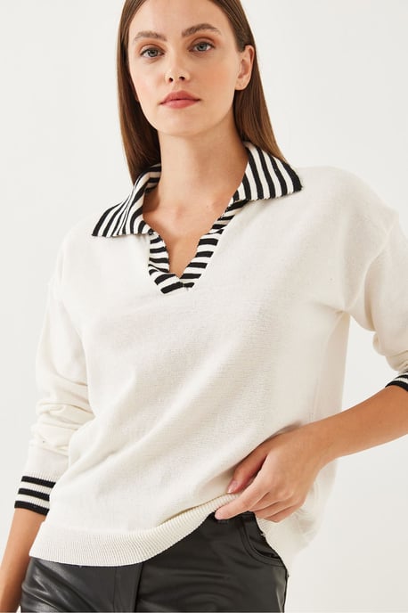 Gestreifter Strickpullover mit Hemdkragen - Image 3