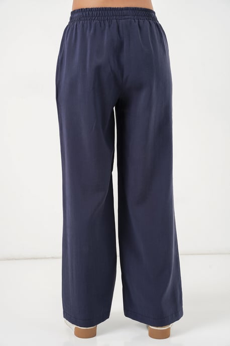 Weite Hose mit elastischem Bund - Image 6