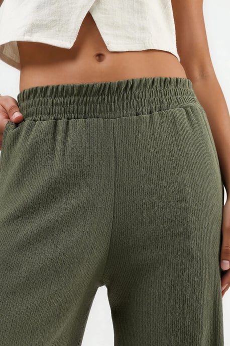 Gerade geschnittene strukturierte Hose - Image 5