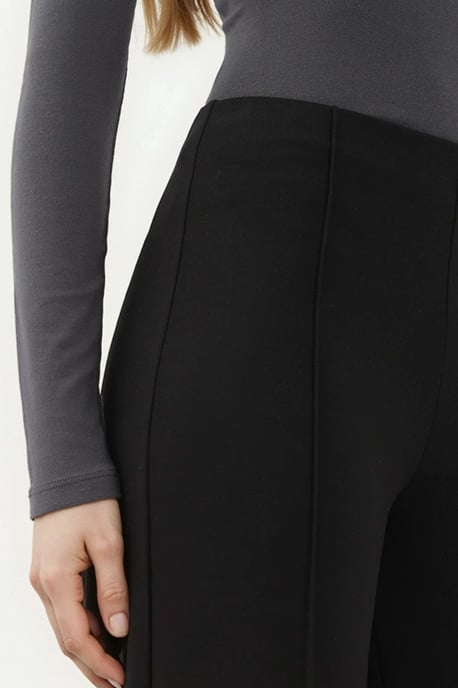 Modal Touch Rippendetail Weite Hosen - Image 3