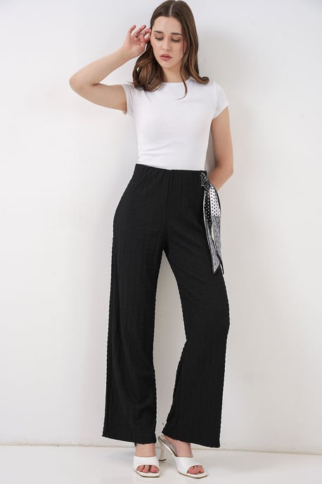 Texturierte Hose mit Schal-Detail - Image 1